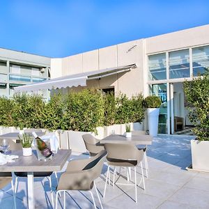 Horizon Suites